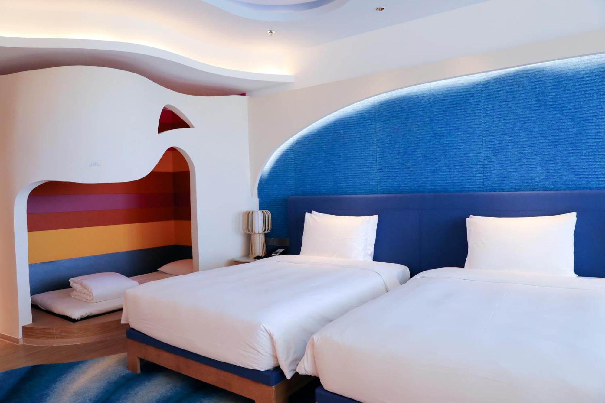 Hyatt Regency Hainan Ocean Paradise Resort Sanya Exterior photo