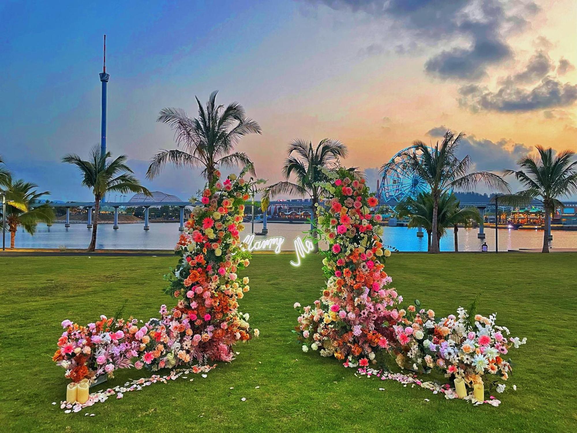 Hyatt Regency Hainan Ocean Paradise Resort Sanya Exterior photo